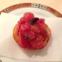 エリオ・ロカンダ・イタリアーナ - 自家製パンのブルスケッタ