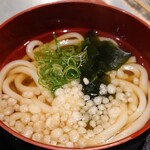 Jizakana Sakaba Uohachi Shouten - うどん