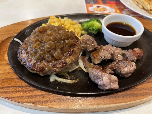 Cocos Sazanami Puraza Ten - Tenjimbashisuji Rokuchome/Family