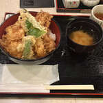 ぎおん 天ぷら 天周 - 穴子と鱧の特天丼