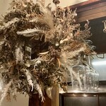 blanc cotta - 店舗内観(ドライフラワーのリース)