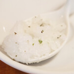 ラ スフォリーナ - パスタランチ 1100円 のローズマリーのグラニテ