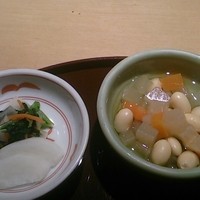 伊豆の旬 やんも 丸の内店 - 