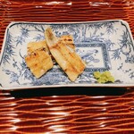 炭とおがわ - うなぎの白焼
