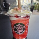 STARBUCKS COFFEE - ストロベリーメリークリームフラペチーノ