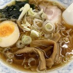 ぎょうざの満洲 - 満洲しょうゆラーメン