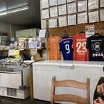 宮本商店 - 店内の様子①