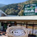 もんれぇぶ - 和栗のモンブランぷりんを道の駅のベンチで食べました