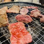 焼肉 乙ちゃん - 