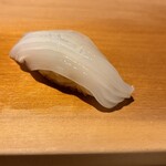 すし幸徳 - アカイカのミミ