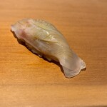 すし幸徳 - クエ