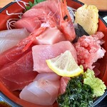 Kaisen Ryouri Miharu - 海鮮丼1400円税込