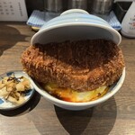 Tonkatu marushiti - 焼きカツ丼（特上）