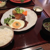赤坂 津つ井 総本店 - 