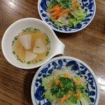 パパイヤ タイ食堂 - 