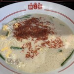 辛麺屋 桝元 - 白い辛麺、唐辛子