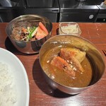 DEVIL CURRY - 