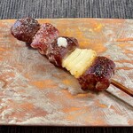 NOMI RESTAURANT - kushiyaki：肩 シンタマ(子鹿) 内腿 ランプ