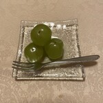 つる由 - シャインマスカット