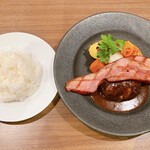 洋食コノヨシ - 【2023/11】厚切りベーコンとハンバーグ