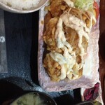 Tabemono Ya Hanetobi - チキン南蛮定食