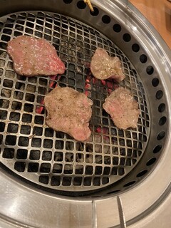 Yakiniku Hausu Ichiban Kan - ロースター