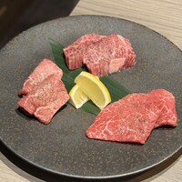 渋谷焼肉 かみ山 - 
