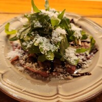 デ サリータ 渋谷 - 牛タンとパルミジャーノのカルパッチョ