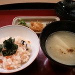 赤坂 菊乃井 - 2013.11　いくらご飯と白菜すり流し