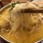 コムコムベトナム - 麺リフト