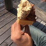 ポラーノ - ナッツとチョコレートかな？