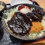 わだ泉 - 味噌カツ丼