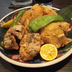 松もと - 河豚(夏とら)の唐揚。