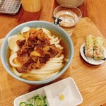 手打ちうどん 上を向いて - 
