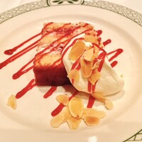 ロウリーズ・ザ・プライムリブ 恵比寿ガーデンプレイス店 - 