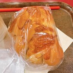 ベーカリー&カフェ Vent Dor Cafe - ハムチーズパン¥250