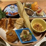 和心とんかつ あんず はなれ - 