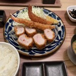 とんかつ 鶴群 - 