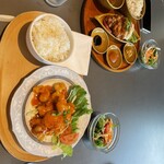 TRIPLE ONE Singapore & Chinese Cuisine - 