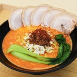 千本松牧場 - チャーシュー担々麺(辛口)