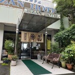 Sanshuu Memme - ホテルの入口が、お店の入口(O_O)