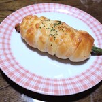 ベーカリーズ キッチン オハナ - アスパラベーコン