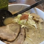 追風丸 - 白味噌ラーメン 880円