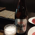 サラン - 瓶ビールで乾杯