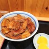 ぶた丼のとん田
