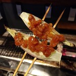 Sumibiyaki Tori Toriaezu - 薬味好きにはたまらないミョウガもろみのせ串です！たまには味変感覚でどうぞ!