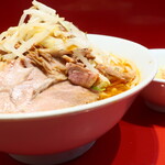 ラーメン二郎 - ラーメン少なめ＋ニンニク少し＋ＳＫ白ネギ