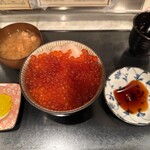 ぺりーのいくら丼 - 