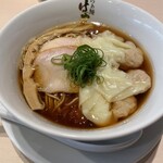 らぁ麺はやし田 - 料理写真:醤油ワンタンメン