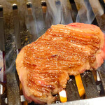 焼肉うしがすみ - 豪州wagyu厚切り特選タン（ハーフサイズ）